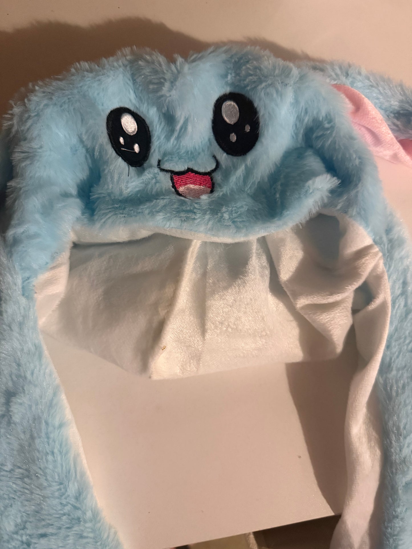 Light up hat with flappy ears