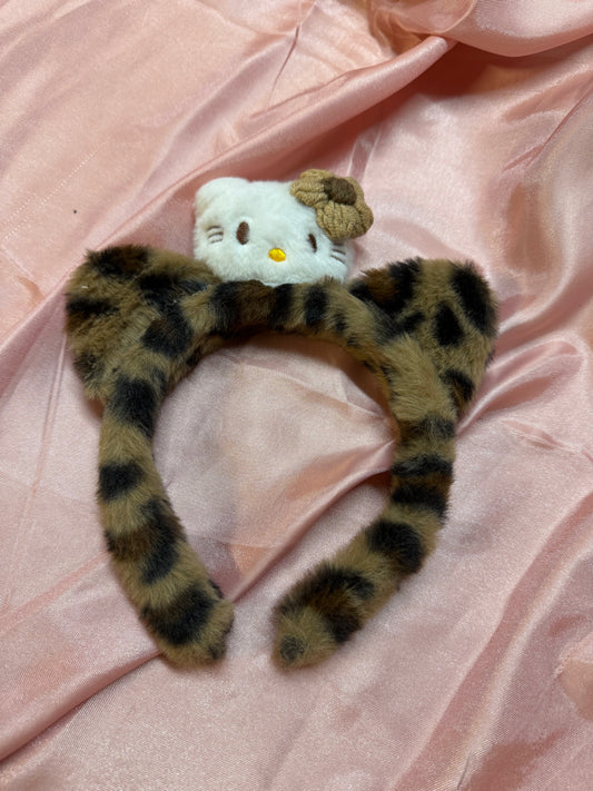 Hello kitty headband